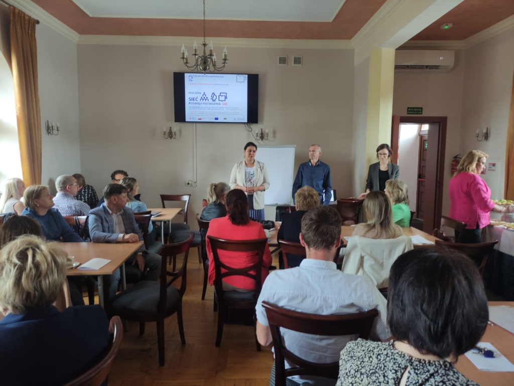 Relacja z seminarium Podlaskiej Sieci Rozwoju Kształcenia działającej w subregionie suwalskim