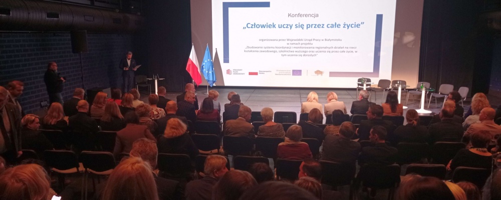 Konferencja „Człowiek uczy się przez całe życie”