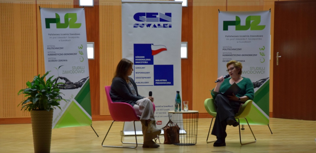 Relacja ze spotkania autorskiego z Katarzyną Łozą